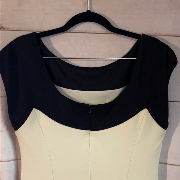 Jessica Simpson; MIDI; Beige; Party; Dress; 10 - Picture 6 of 8